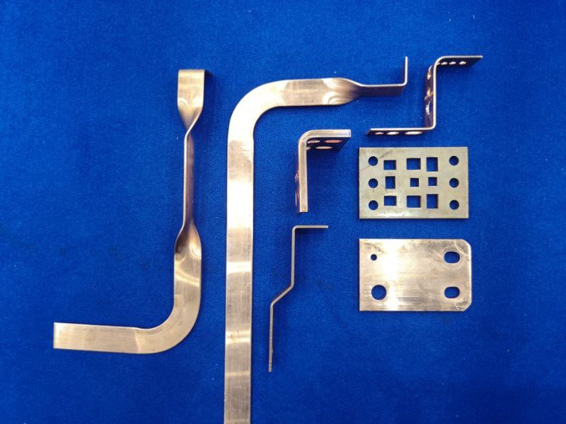 Échantillons de traitement de barres de cuivre