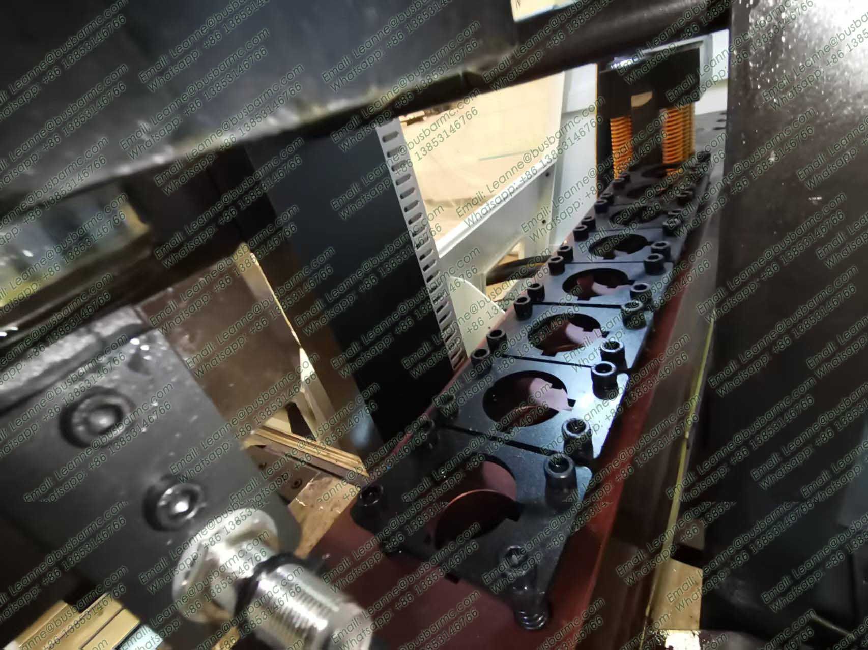 Poinçonneuse CNC pour barres de cuivre