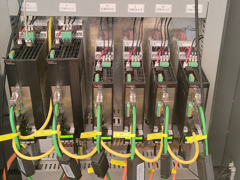 servomotores-alta-velocidad-cnc